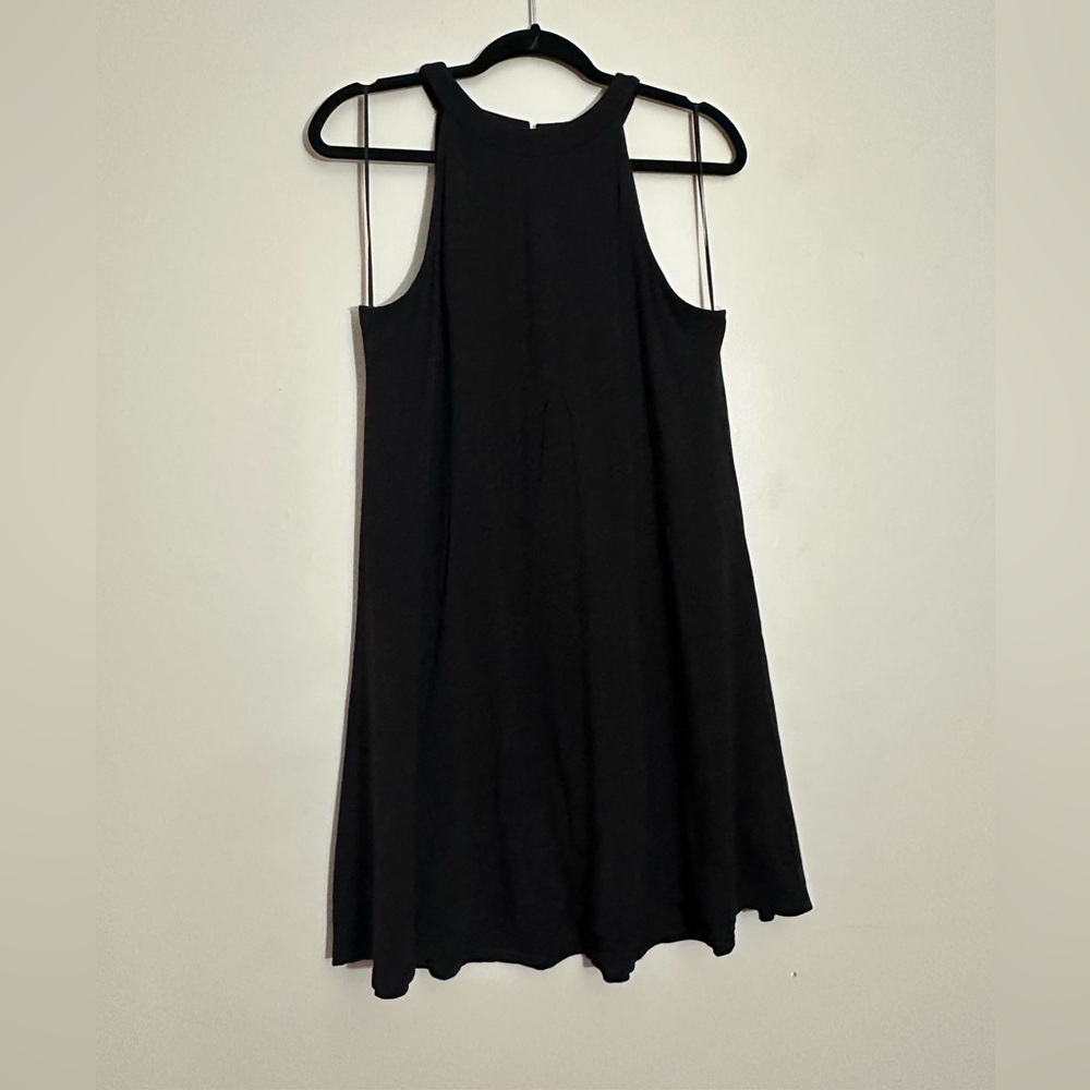 Black Sleeveless Dress